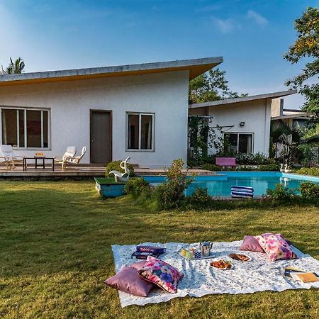 Saffronstays Roselle, Malavli - Pet-Friendly Pool Villa With Modern Interiors Lonavala Exteriér fotografie